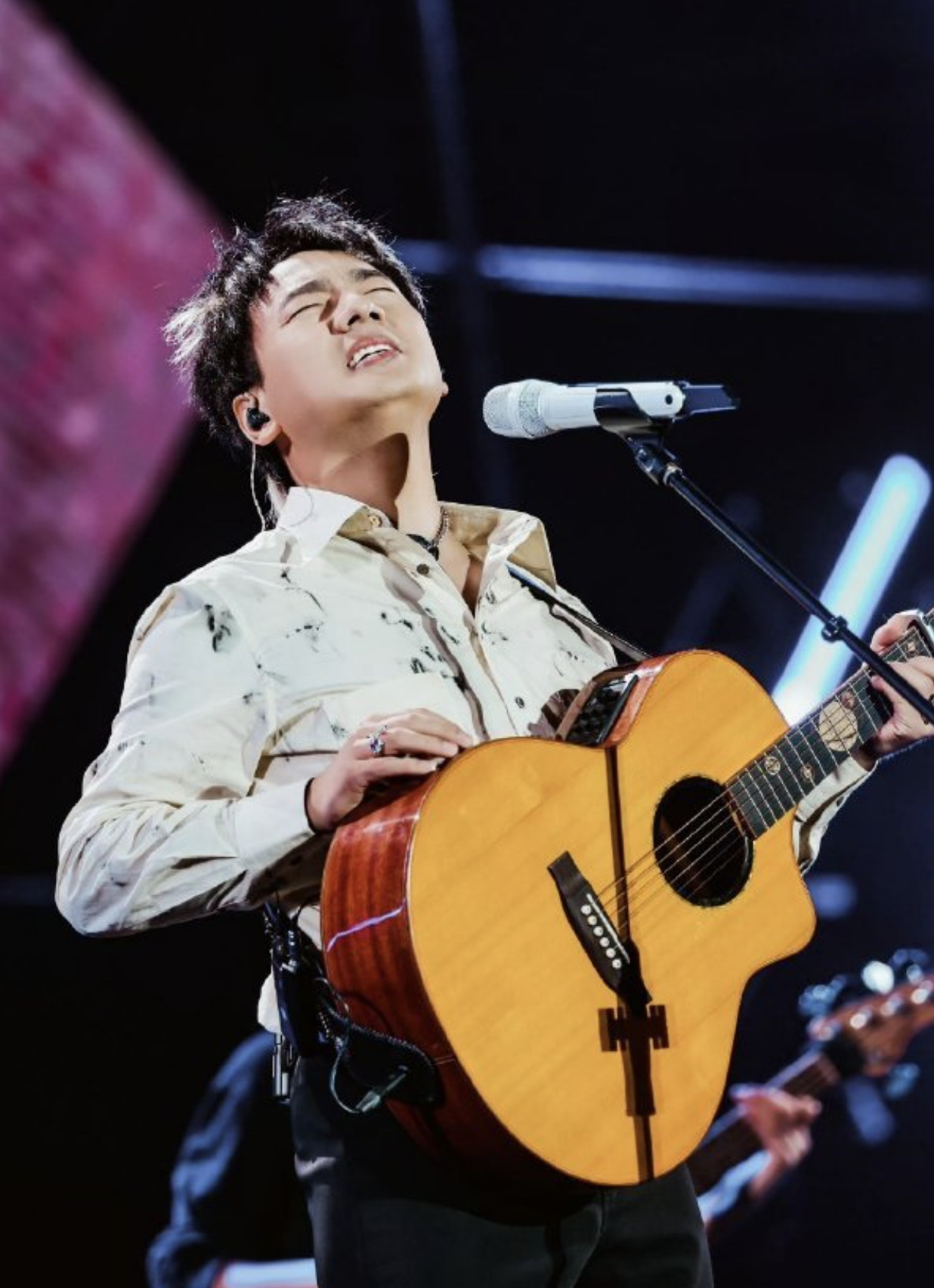 海来阿木《梦底》吉他谱